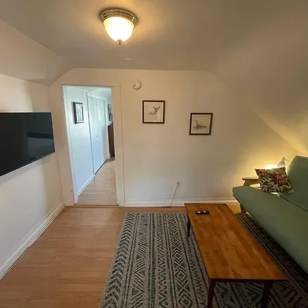 Centrally Located Winooski Apartment Exterior photo