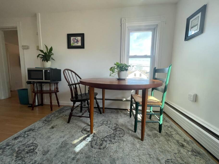 Centrally Located Apartment *